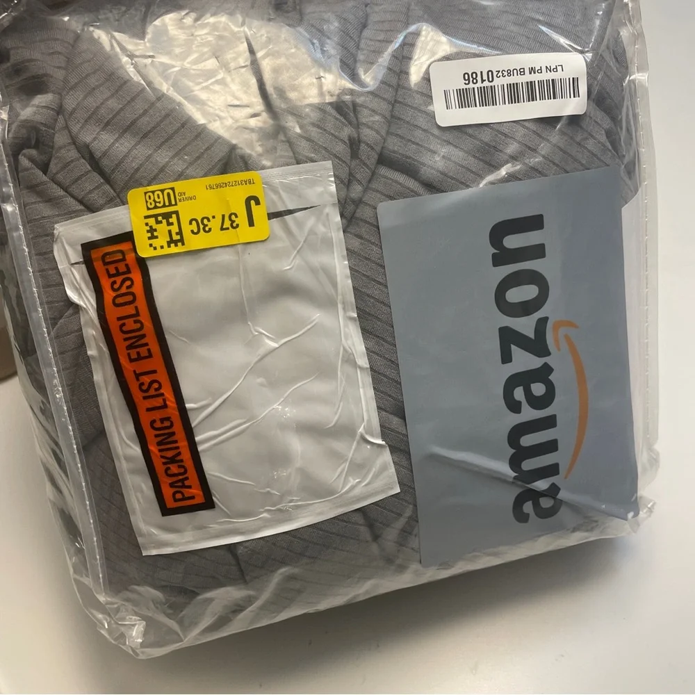NWT Easy going Stretch Oversized Loveseat Slipcover Grey